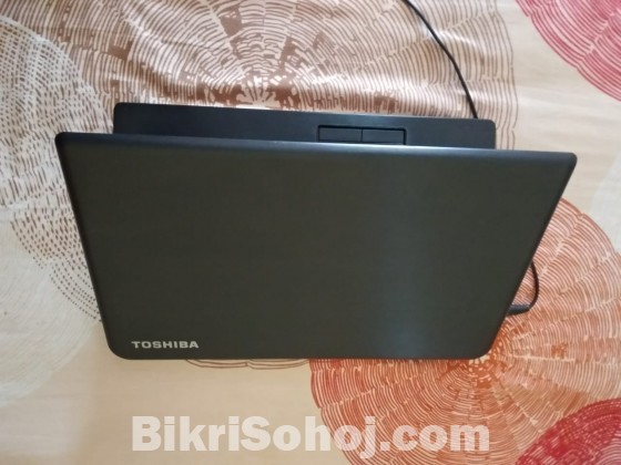 Toshiba satellite c55 A